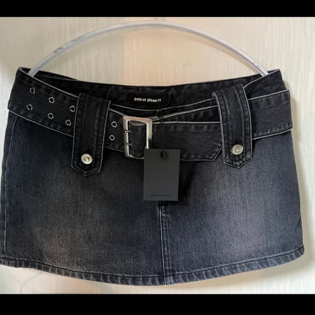 페인오어플레져 데님 스커트