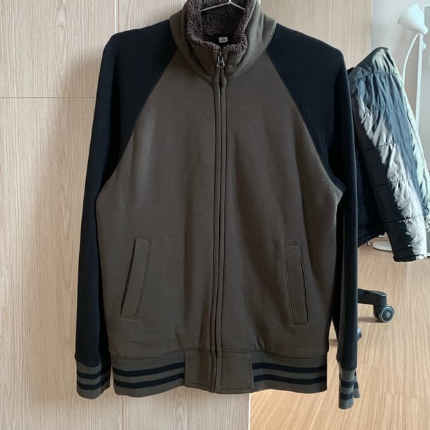 유니클로 나그랑 보아털 집업