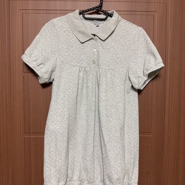 Theoria 일본 빈티지 모리걸 그레이 도트 반팔 셔츠