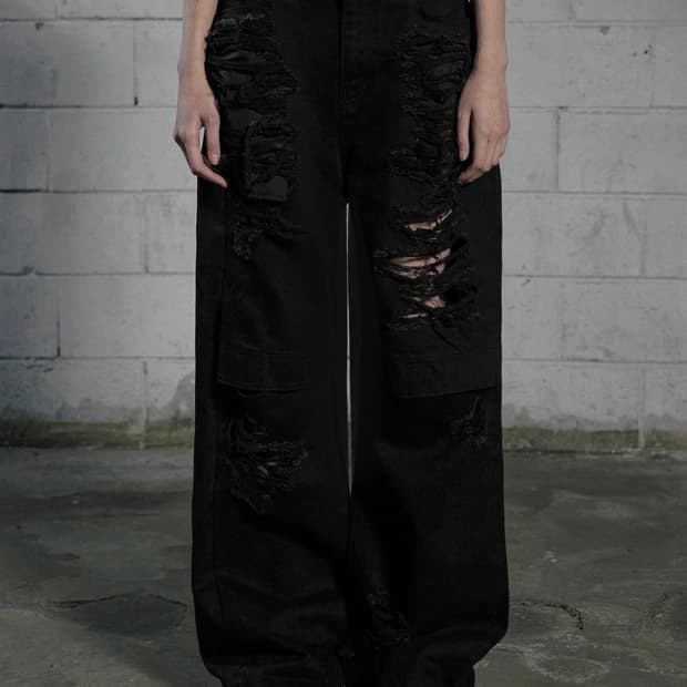 보헤미안서울 KNEE OPEN RIPPED WIDE JEANS, BLAC