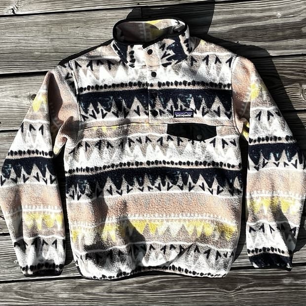 22FW 파타고니아 신칠라 스냅-T 멜로우톤즈