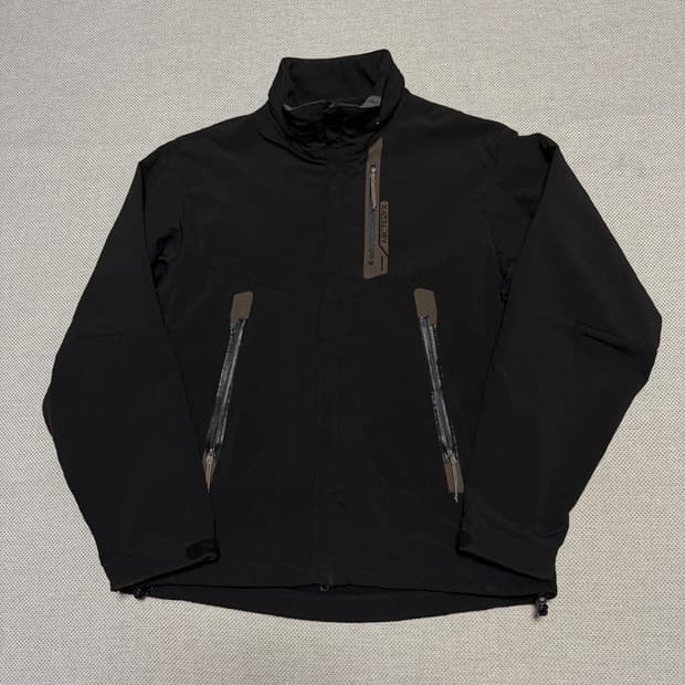 아크테릭스 소프트쉘 자켓