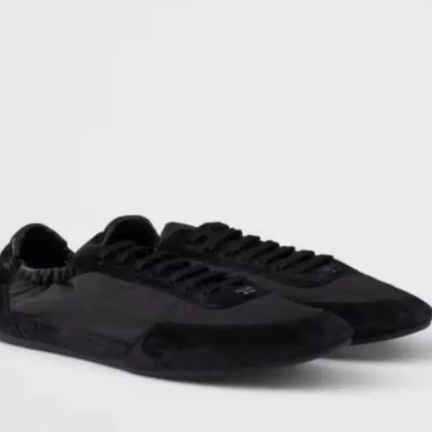 (8)270 프라다 컬랩스 블랙 오늘만 최저가