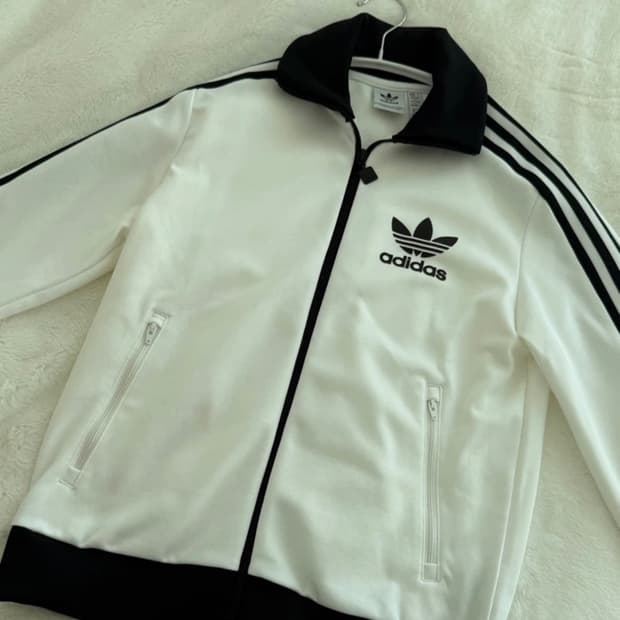 [새상품]아디다스 바겐바우어 트랙탑 M