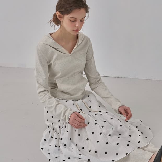 HANE 하네 이모셔널 레이스 후디 오트밀 S