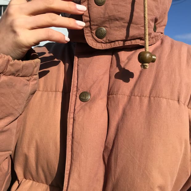 워싱피치 구스다운 패딩