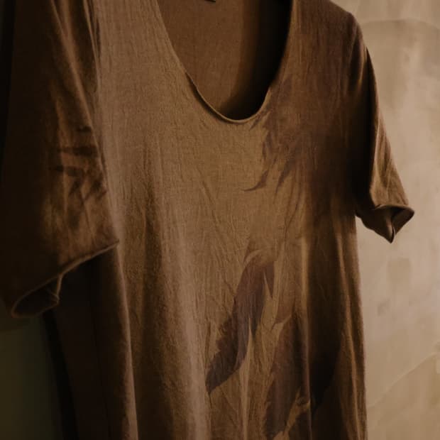 [Goa] - Feather Printed Half T-shirt