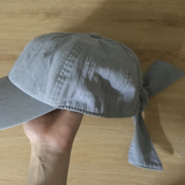 String skyblue cap