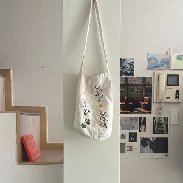 키티버니포니 백