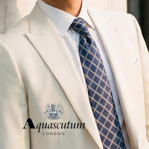 아쿠아스큐텀 실크 네이비 체크 패턴 넥타이 9.3cm A등급 K2342