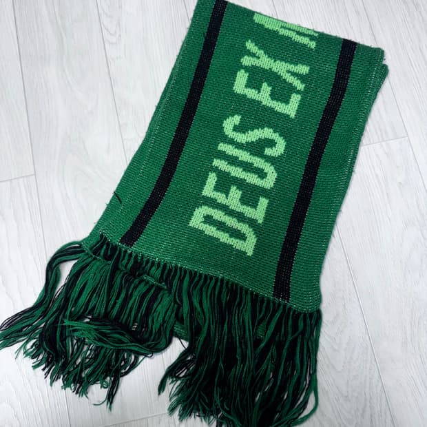 데우스 엑스 마키나 나이토 스카프 그린