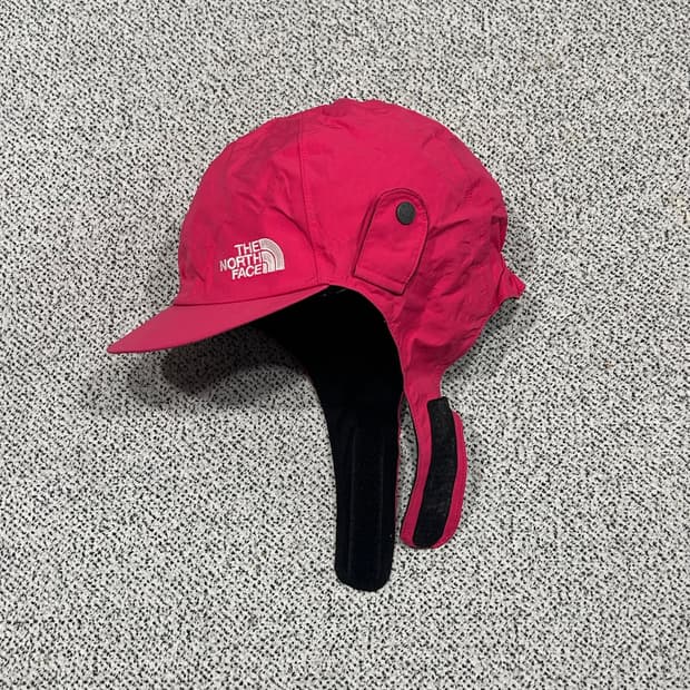 노스페이스 이어플랩