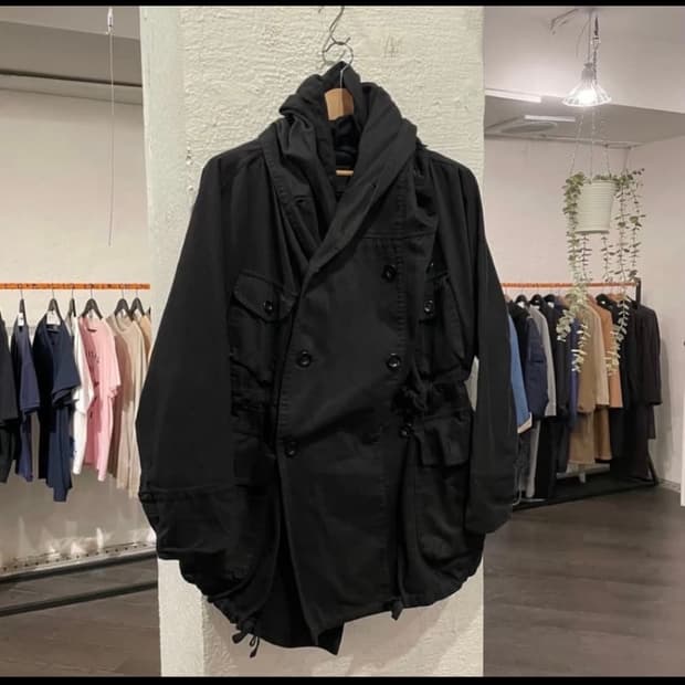 캐피탈 링자켓 구해요!