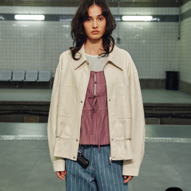 레이브 레더 자켓 아이보리