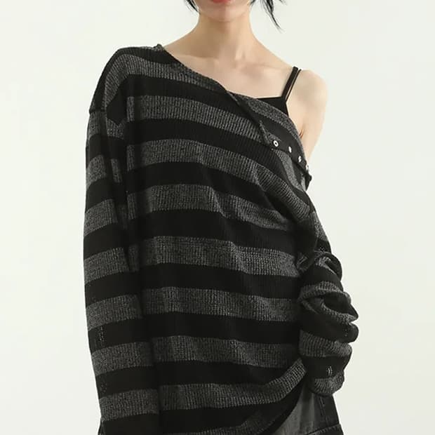 로컬맨션 오픈 숄더 스트라이프 니트 FREE 앤팀 의주 손민수