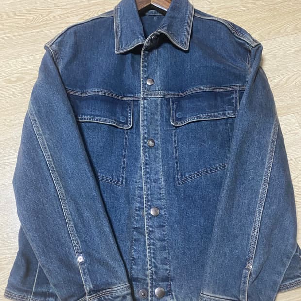시스템옴므 플랩 포켓 데님자켓 팝니다 (95사이즈)