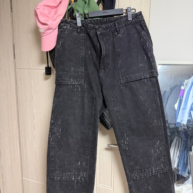 준지 카펜터 흑청46사이즈 판매합니다.