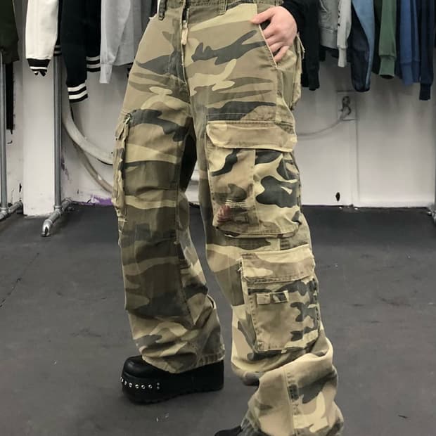 VTG 멀티포켓 카모 카고팬츠