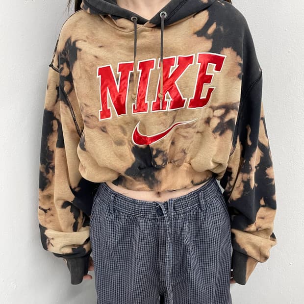 나이키 타이다이 크롭 후드티