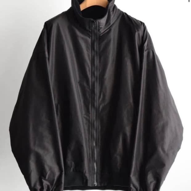 [3, 새상품] 코모리 25AW 코튼 실크 트랙 팝니다