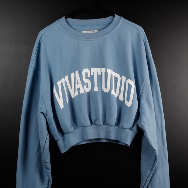 비바스튜디오 긴팔 크롭