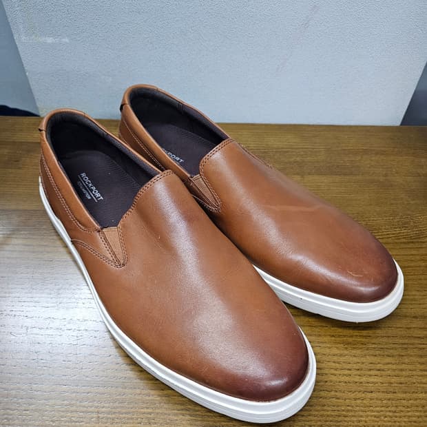 락포트 토탈모션 가죽 슬립온 