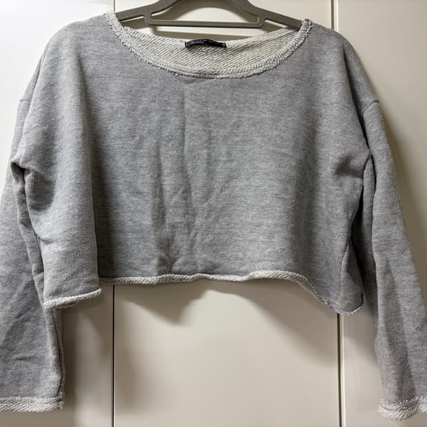 크롭 맨투맨 티셔츠