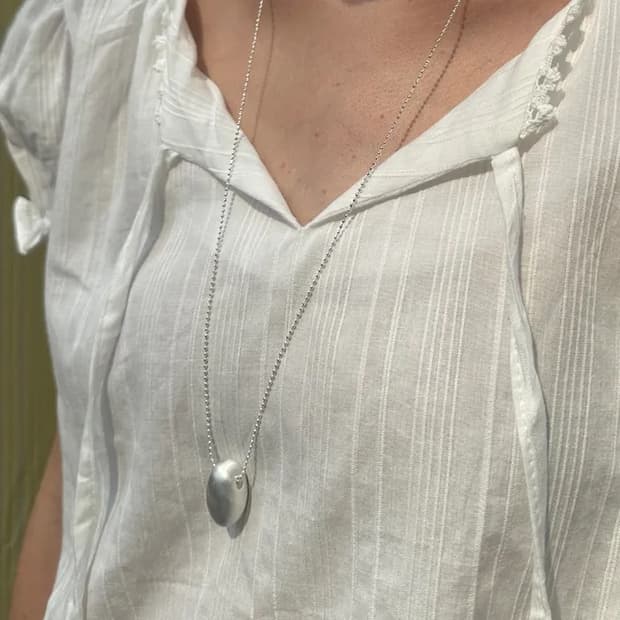 데누 Dew Orb Necklace 롱 펜던트 목걸이