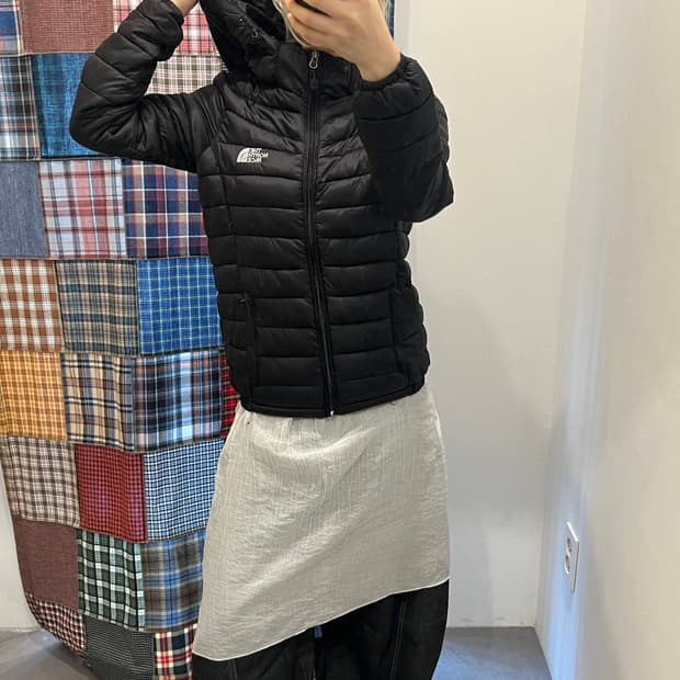 노스페이스 후드 경량 패딩