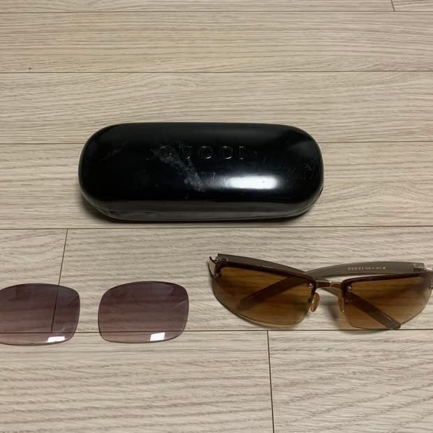 90’s Gucci sunglasses ( Tom Ford )