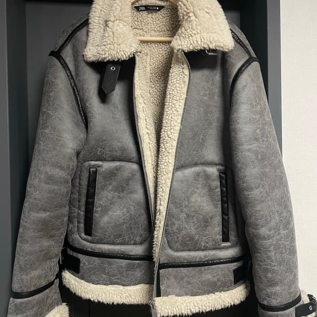 자라 ZARA 무스탕 자켓 그레이 (100-105 L)