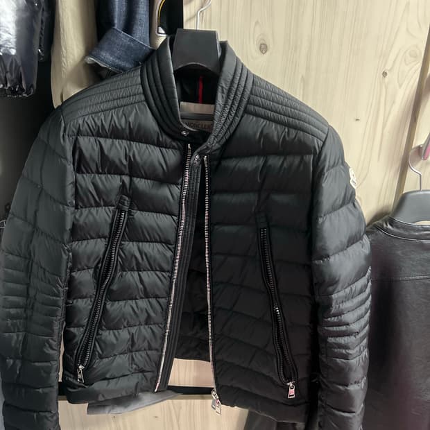 몽클레어 아미오트