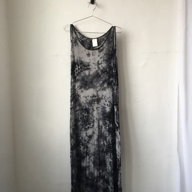 Dyed pattern sleeveless onepiece