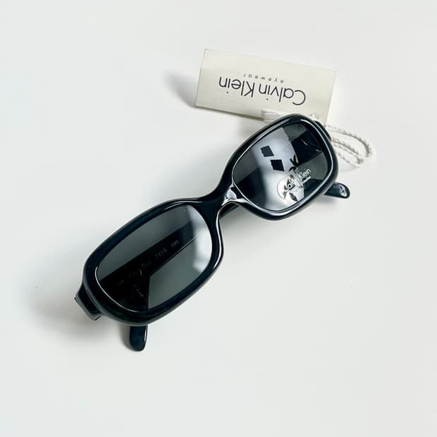 Calcin Klein 캘빈 클라인 사의 빈티지 선글라스