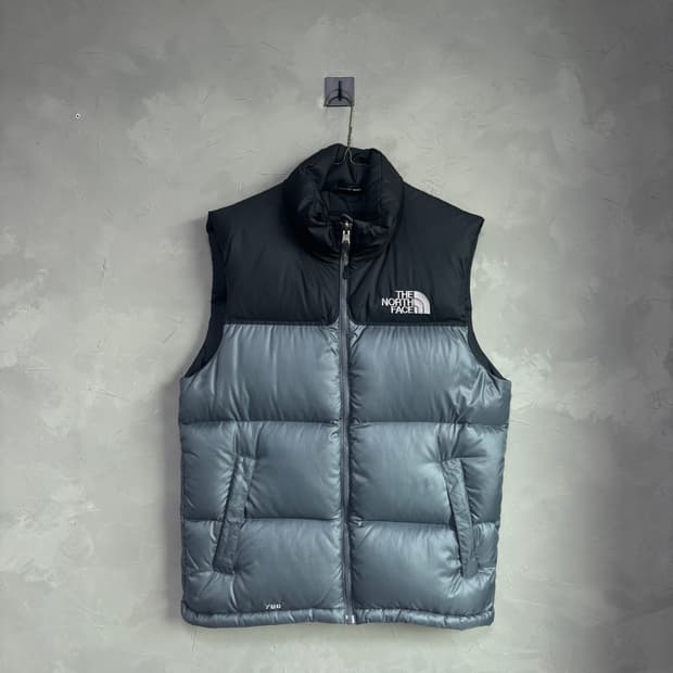 노스페이스 700 눕시 구스다운 패딩조끼 그레이
