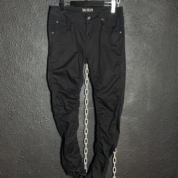 Black J-curve side all shirring pants