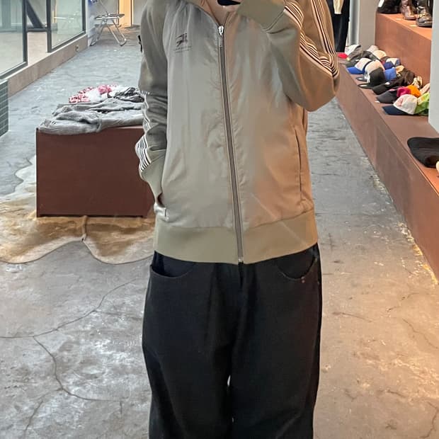 버버리 블랙라벨 집업 트랙 자켓 H714