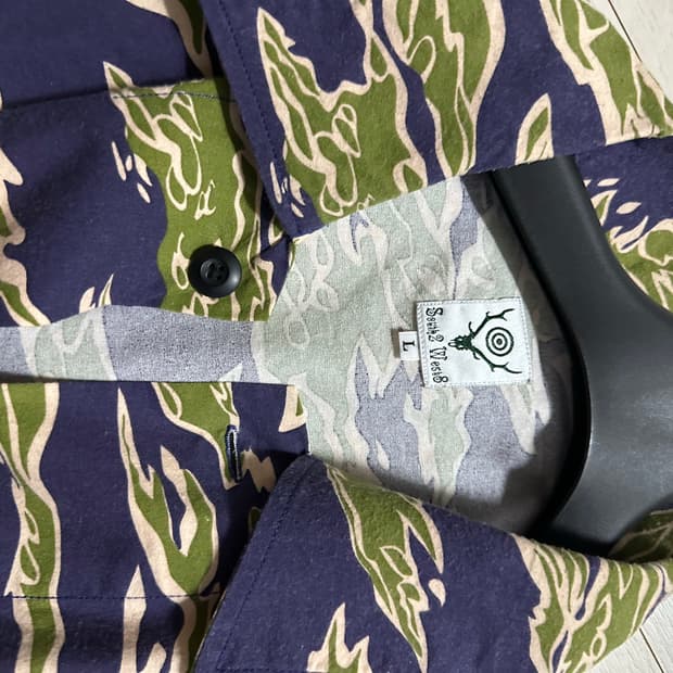 사우스2웨스트8 카모 자켓 L사이즈