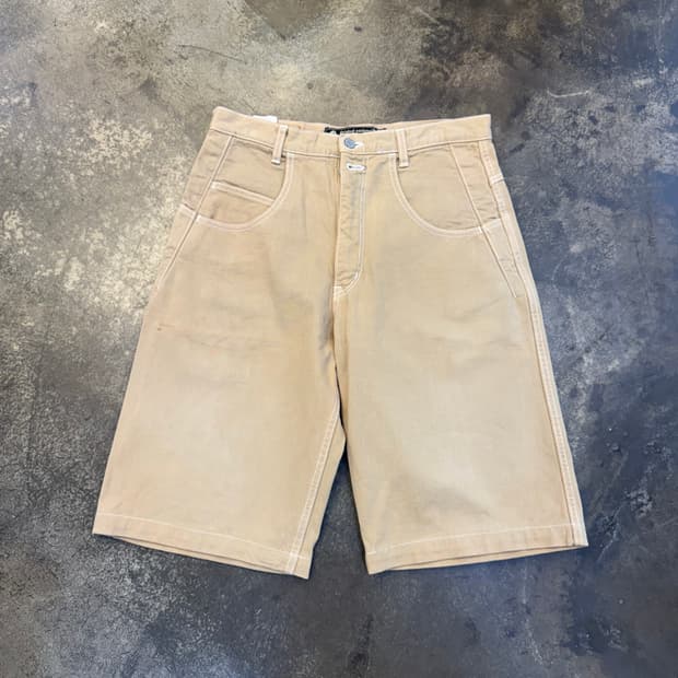 칼하트 하프팬츠