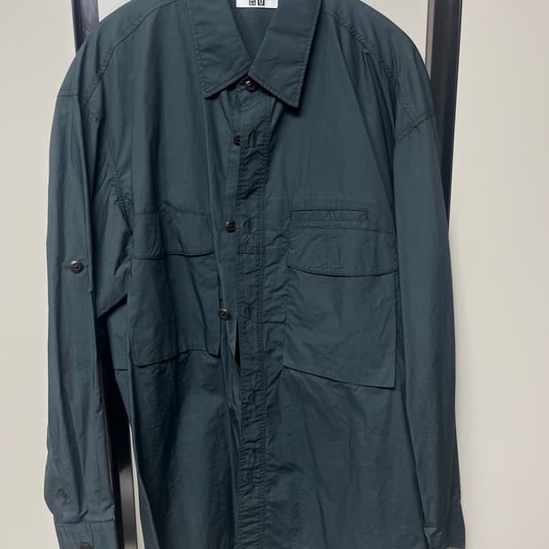 유니클로 유틸리티 오버셔츠