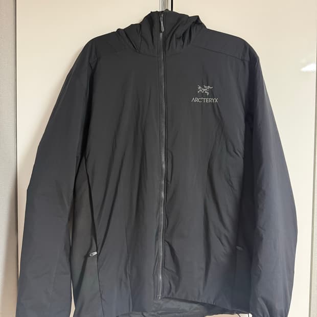 아크테릭스 아톰 후디 블랙 M