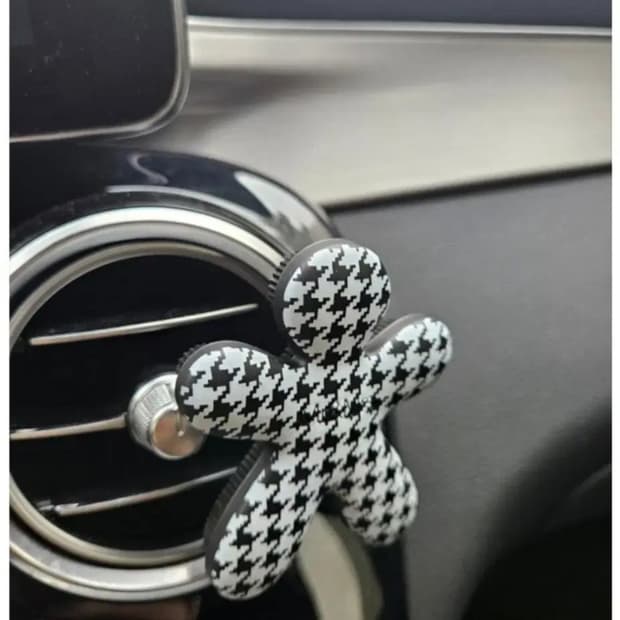 미스터앤미스세스니키클래식 차량용 방향제 3종일괄판매합니다 새상품미개봉 