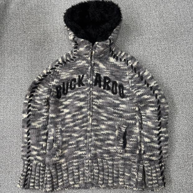 버커루 니트 집업