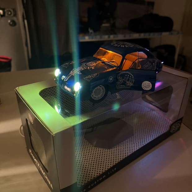 데우스 X Solido 포르셰 356 / 1/18 Led 커스텀 모델