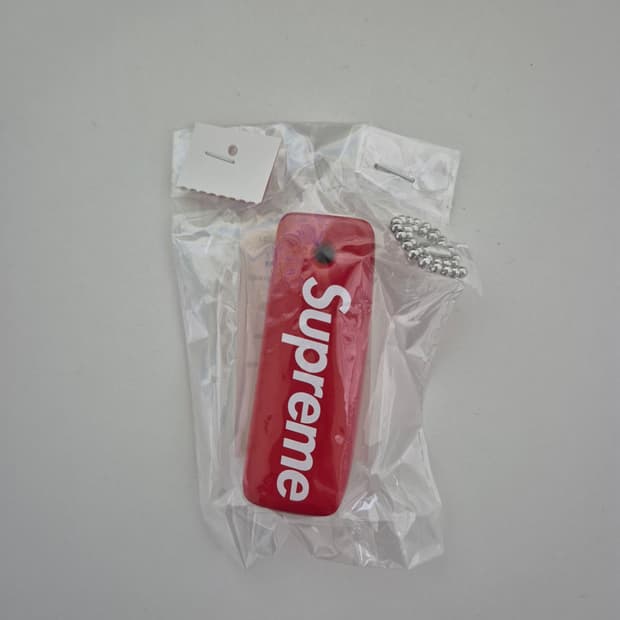 슈프림 23fw 플로팅키체인 레드