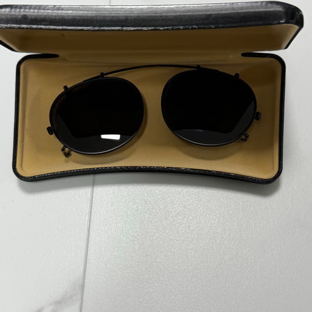 젠틀몬스터 밀란 선글라스 플립