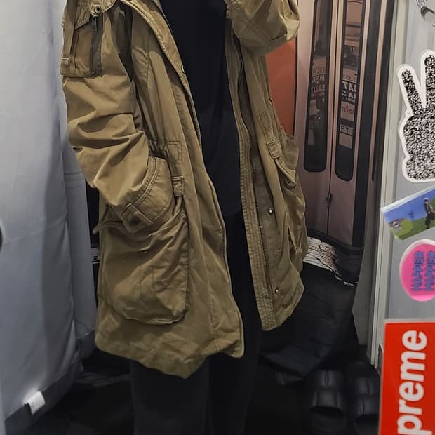 TBJ 카키색 야상