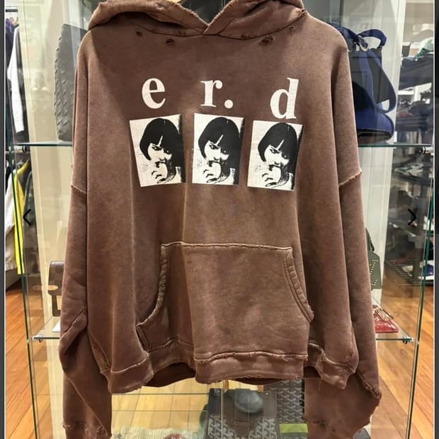 S, M 삽니다 ERD