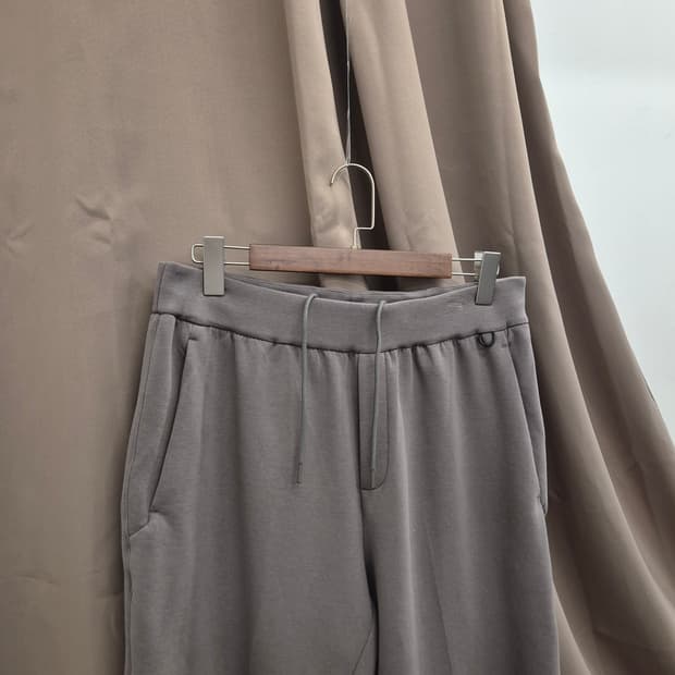 나이키 24.7 임파서블리 소프트 조거 팬츠 XL