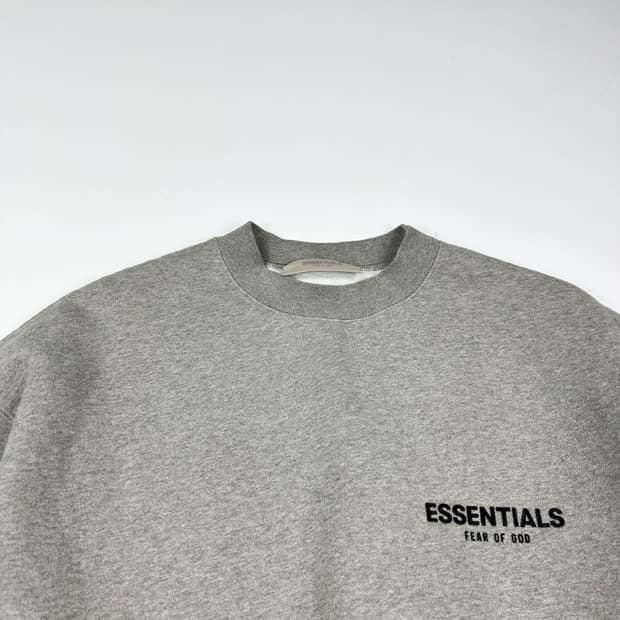 피오갓 에센셜 백로고 다크그레이 맨투맨 (실측 M)